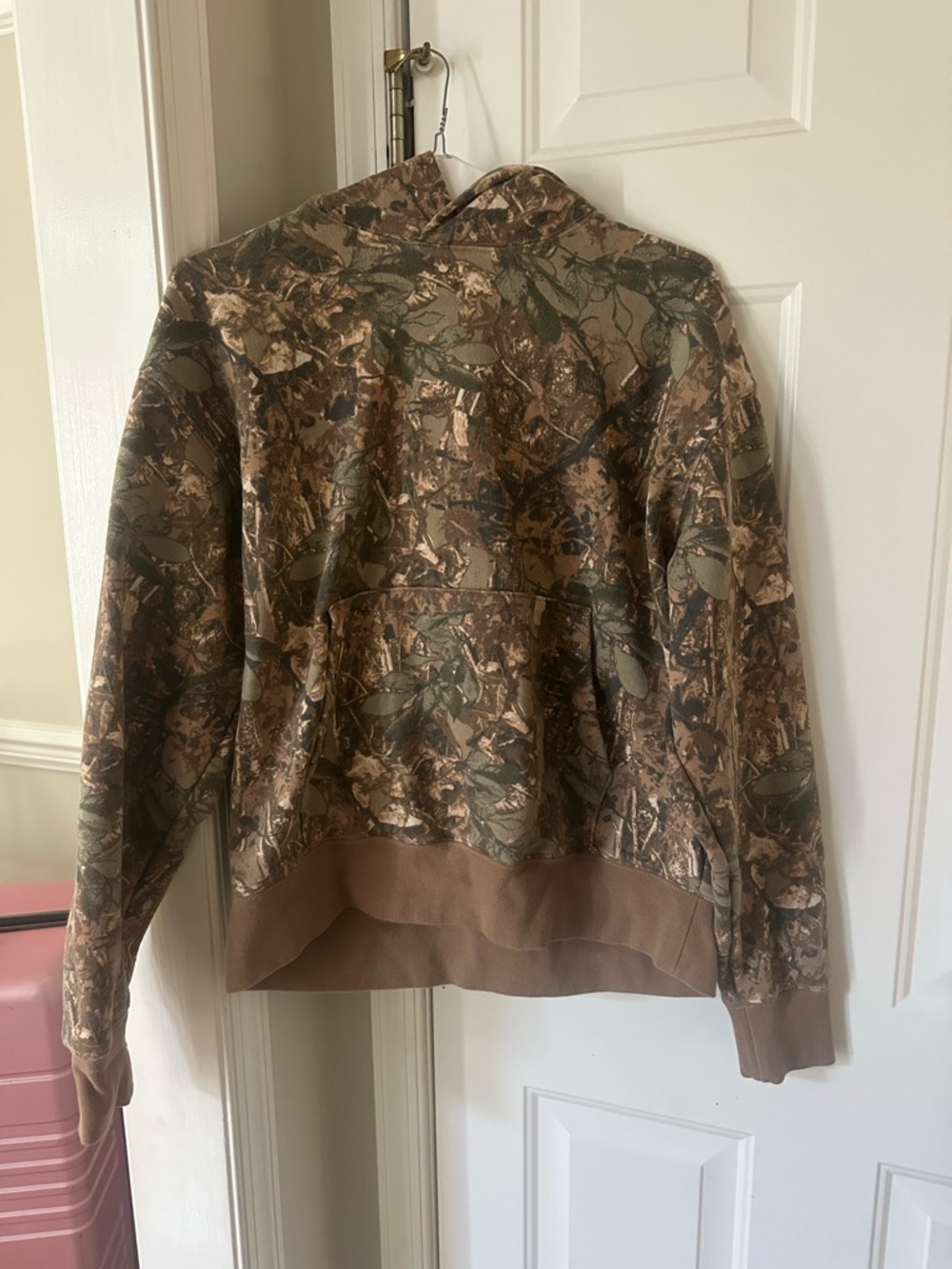American Eagle Outfitters Brown & Green Camo Hoodie Sweater